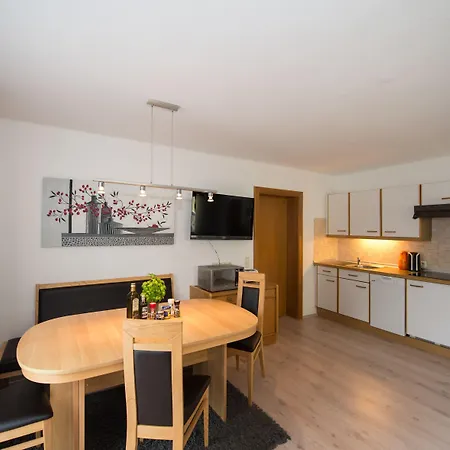 Apartamento Appartementhaus Renate