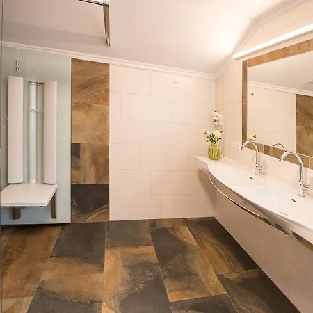 Appartementhaus Renate Apartman *